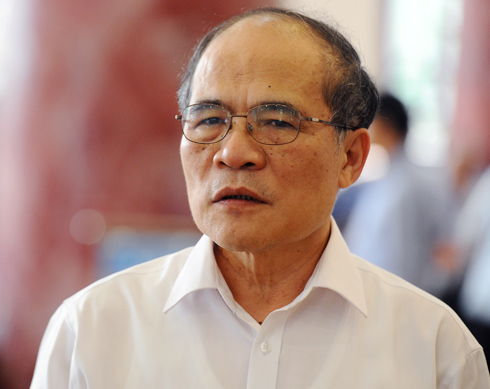 越南国会主席阮生雄：公债威胁财政安全