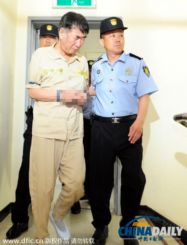 韩国沉船事故第二次庭审 船长等人被控杀人罪