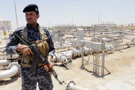 伊拉克局势恶化 中国拟转移在伊工人