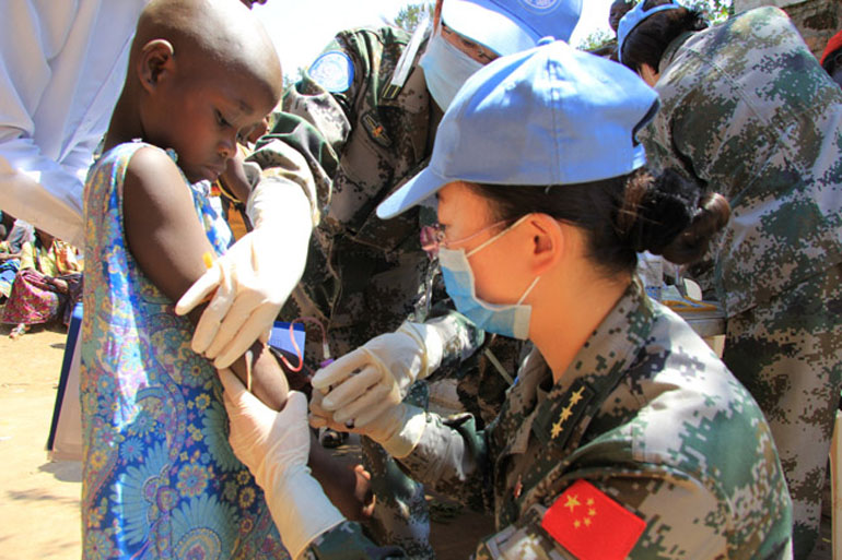 驻刚果（金）维和医疗分队为遣返难民提供医疗救助