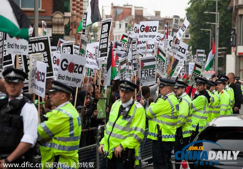 英美民众游行抗议以色列袭击加沙