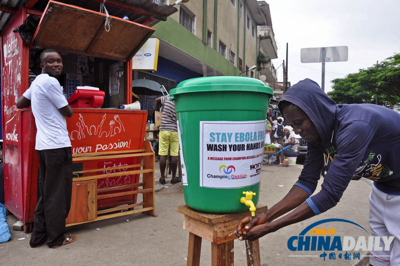 西非国家全民预防埃博拉病毒 至少932人死亡