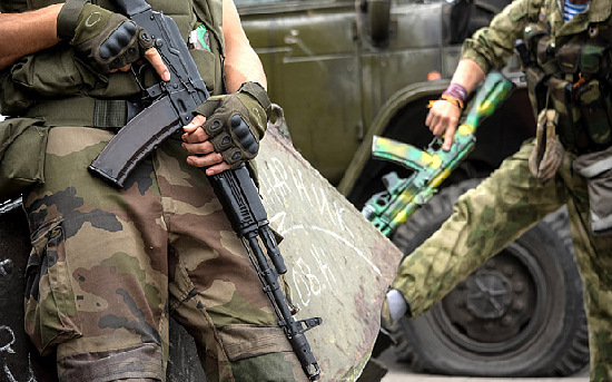 俄罗斯总统普京首次公开称赞乌克兰反政府武装