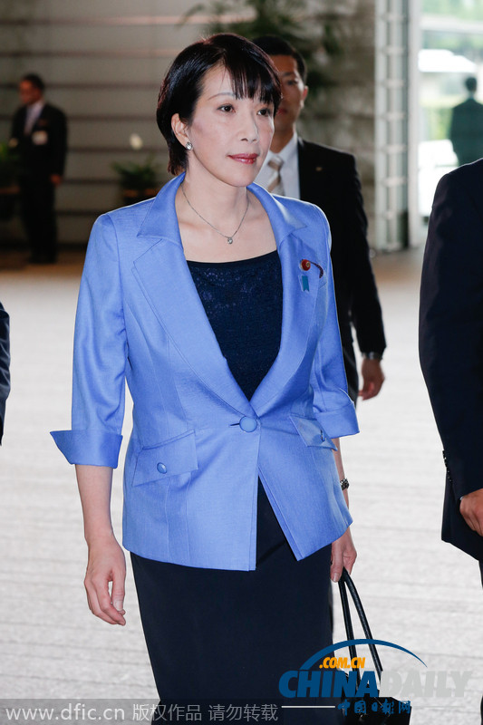 日本新任总务大臣称将会继续参拜靖国神社