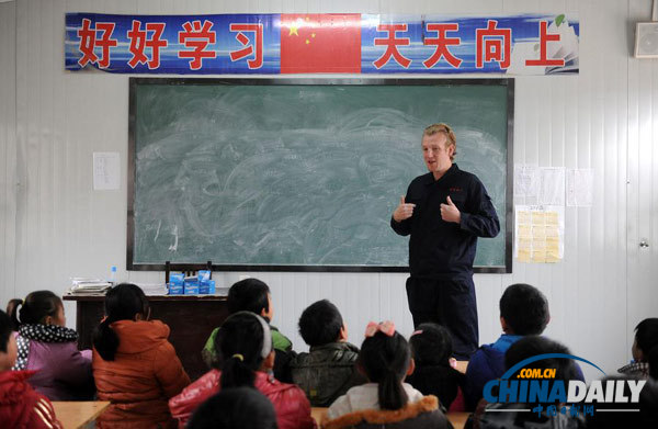港媒：中国英语教育供不应求 外教市场乱象丛生