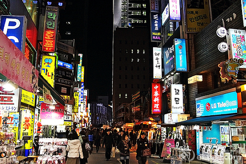 化妆品店激增餐馆减少 中国游客改变首尔商圈