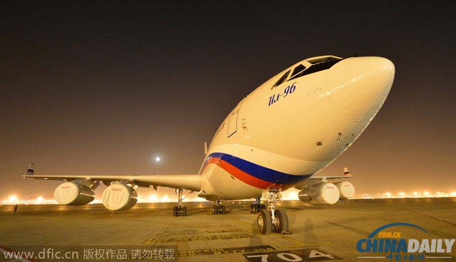 APEC揭秘各国元首专机 首都机场如小型航展