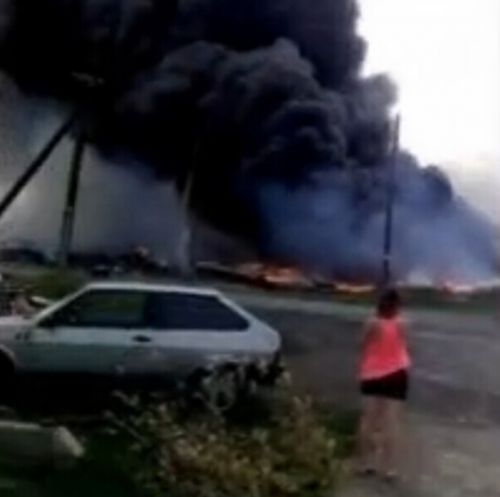 马航MH17坠毁现场视频首曝光