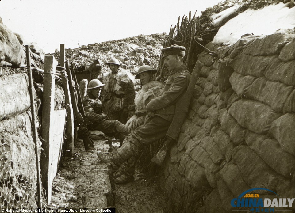 英军士兵秘密照片呈现一战索姆河战役德军投降时刻