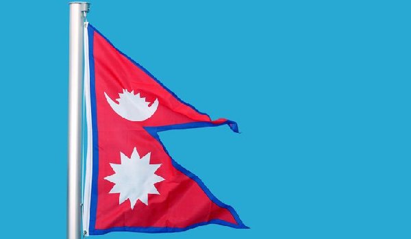 尼泊尔发生一起严重大巴事故 致17死50伤