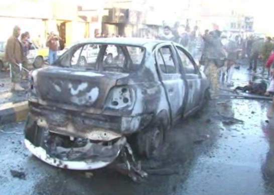 也门首都警察学院外发生自杀式袭击 至少50人身亡