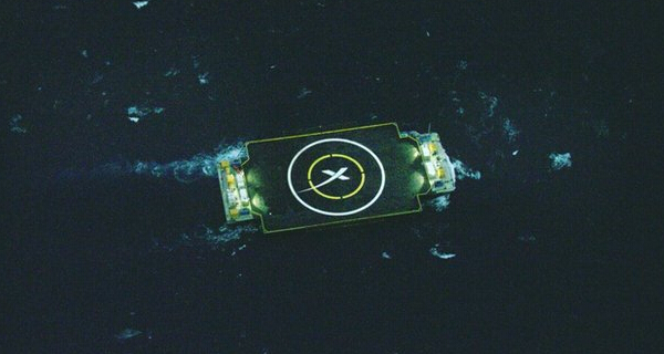 美国猎鹰9火箭回收失败 在海上平台硬着陆