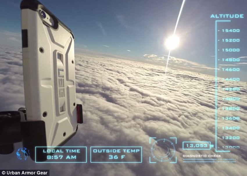 iPhone6终极抗摔测试：从3万米高空摔下仍能使用