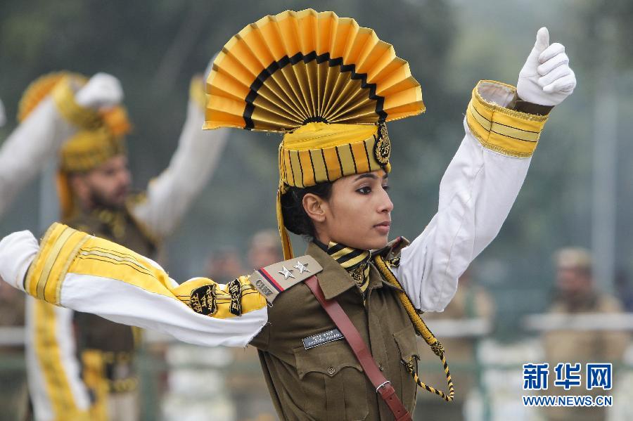 印度举行共和日阅兵彩排