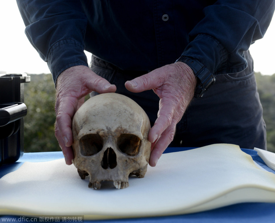 以色列发现55000年前头盖骨:证明人类起源非洲