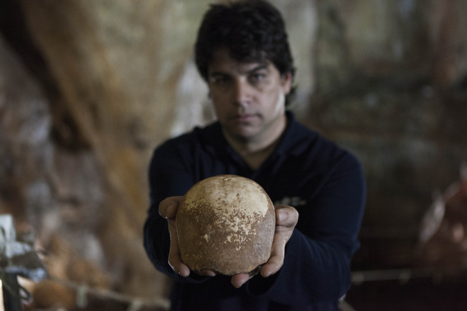 以色列发现55000年前头盖骨:证明人类起源非洲