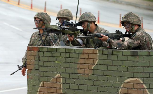 韩国哨所枪击案肇事士兵被判死刑 致战友5死7伤