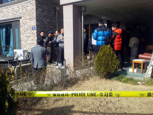 详讯：韩国枪击案致4死1伤 嫌疑人疑似自杀身亡
