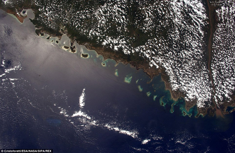 国际空间站公布地球绝美景观 令人叹为观止