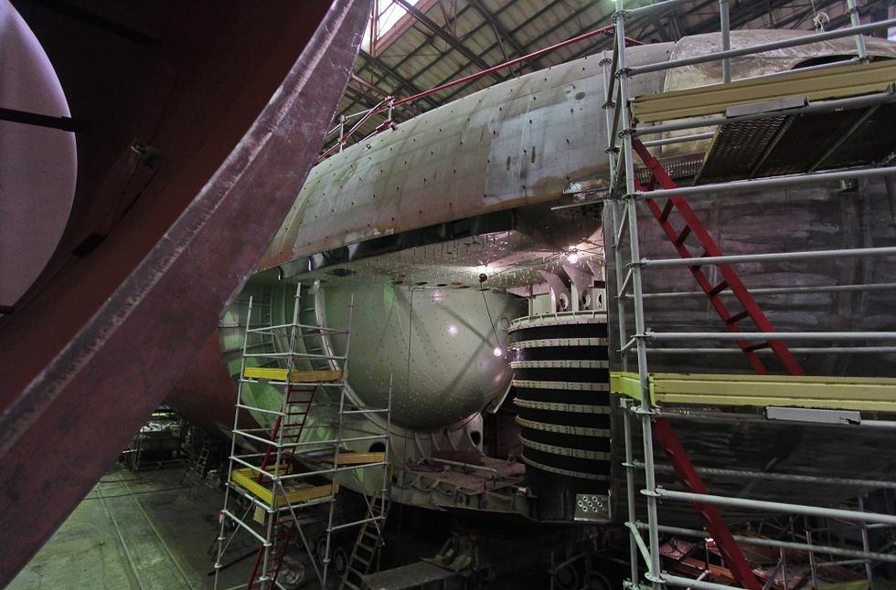 俄停工数年的柴电潜艇再次开工