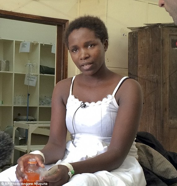 肯尼亚大学幸存者藏衣柜两天纹丝不动 喝身体乳补水