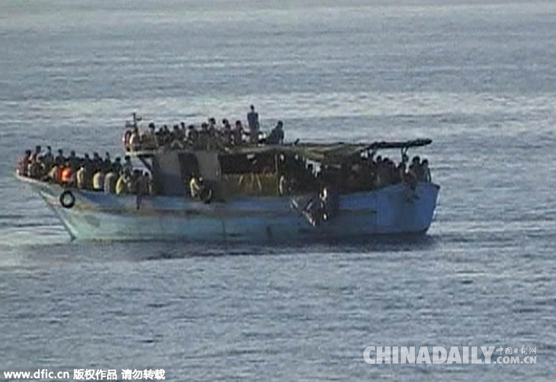 地中海沉船或致700余人丧生 意总理呼吁欧盟采取行动