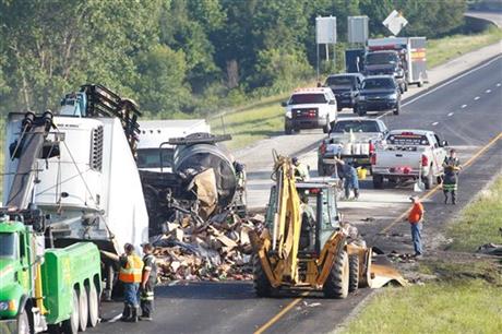 美国印第安纳州发生连环交通事故 5人死亡