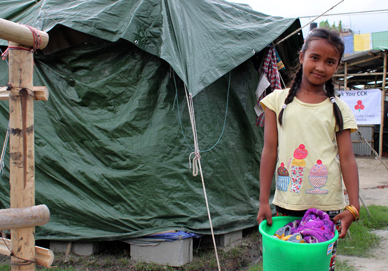 直击尼泊尔震后重建：孩子的笑容