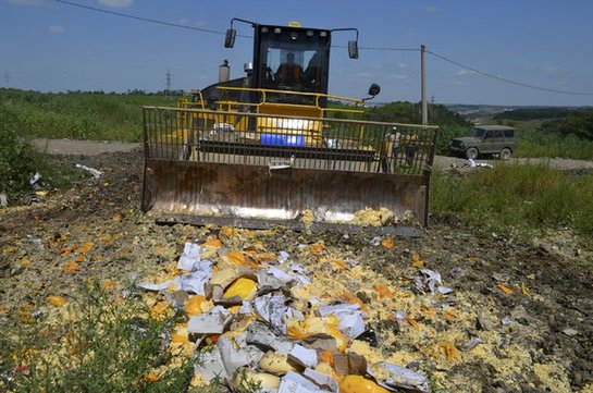 反击欧美制裁 俄罗斯销毁数百吨禁止进口农产品