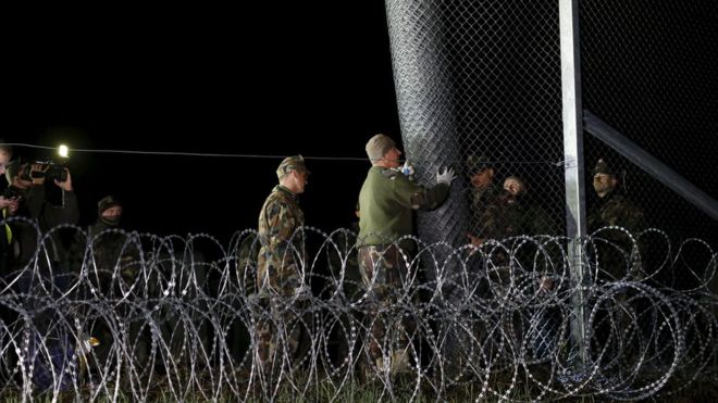 匈牙利关闭与克罗地亚边界 引导难民前往斯洛文尼亚