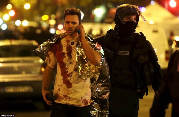 评论：巴黎再遭恐袭 国际社会必须通力合作反恐