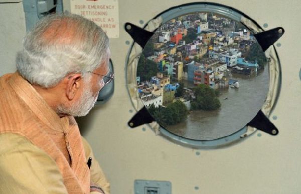 印度遭遇特大洪水 官媒PS莫迪照片遭疯传