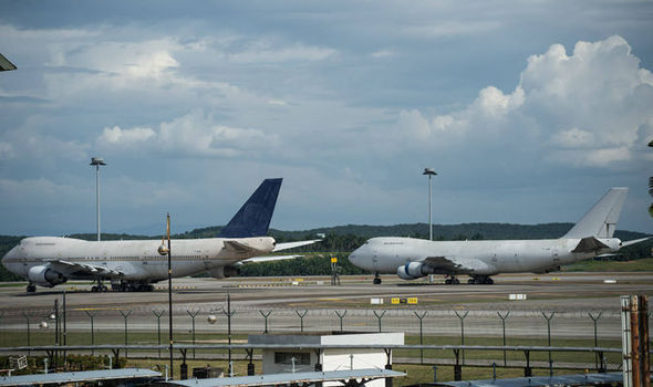 三架波音747无人认领 马来西亚机场登报寻机主