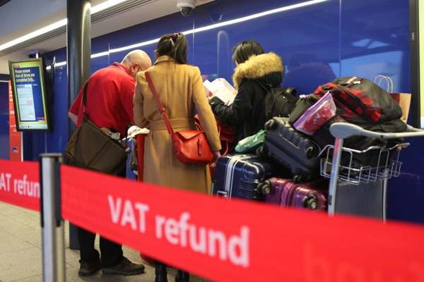 中国游客“买买买”在英国遭遇退税灰色地带