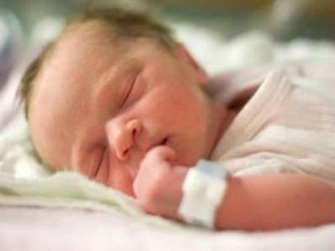 印度查获“婴儿农场” 新生儿标价10万卢比