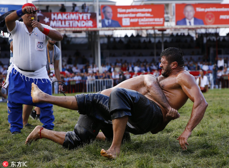 土耳其摔跤式图片