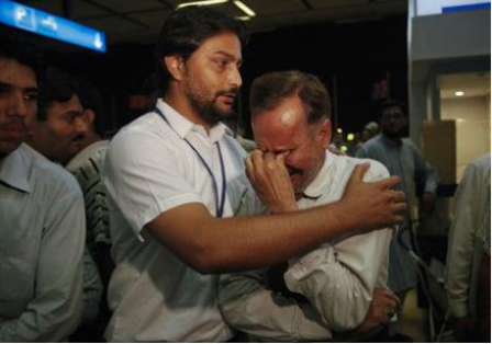 巴基斯坦坠毁客机搜救结束黑匣子找到 闪电或是惨剧元凶