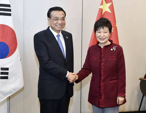 李克强会见韩国总统朴槿惠：早日建成中韩自贸区